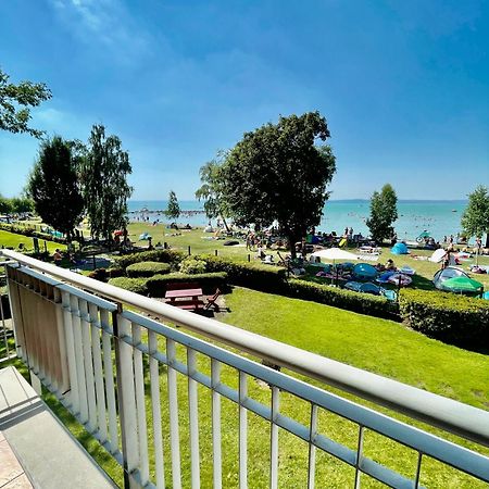 Balaton BeachSide Apartman Siófok N1 Kültér fotó