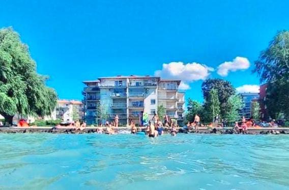 Balaton BeachSide Apartman Siófok N1 Kültér fotó