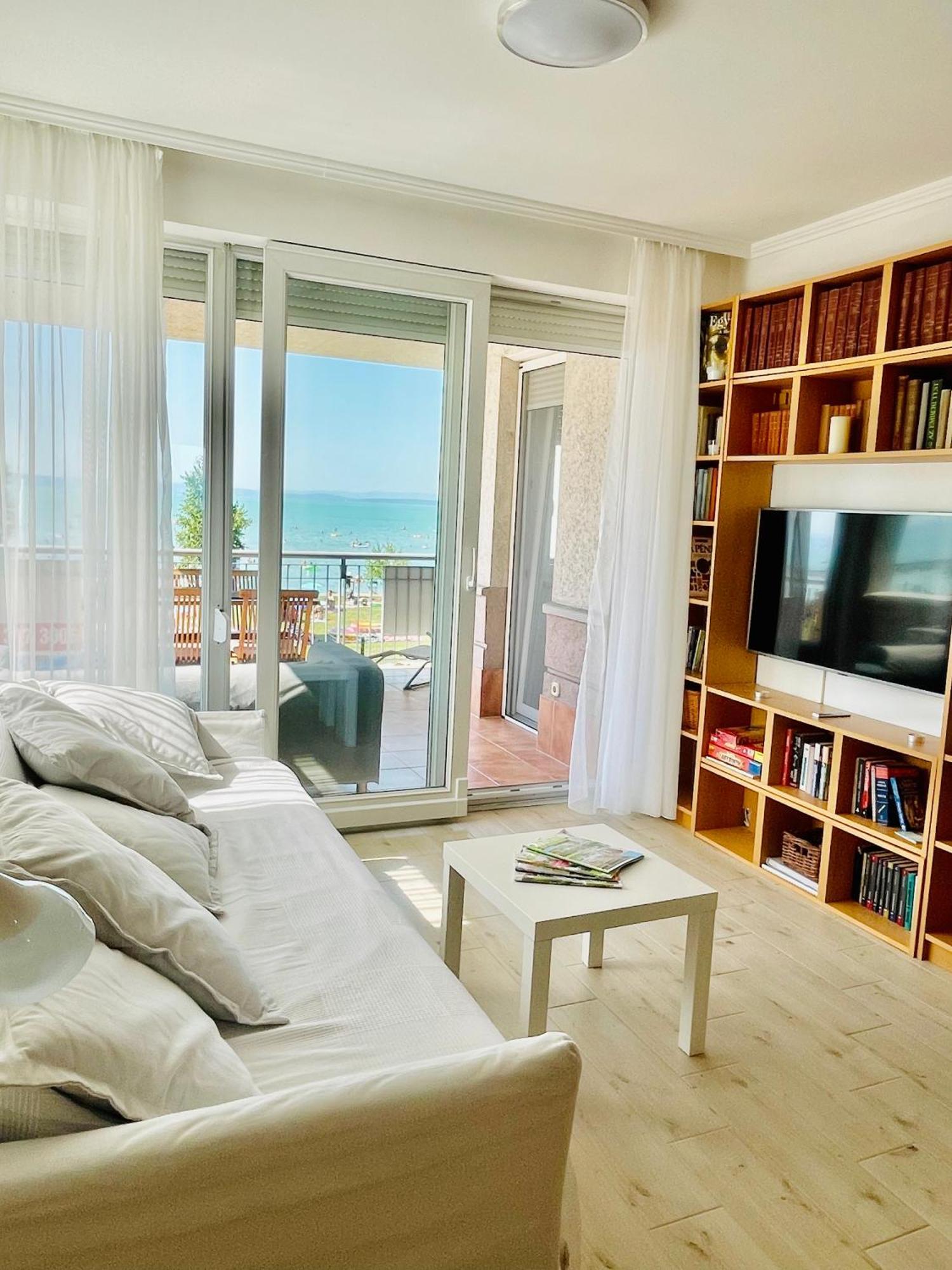 Balaton BeachSide Apartman Siófok N1 Kültér fotó